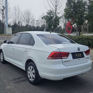 Exportation vers l'Afrique : Volkswagen <span class=keywords><strong>Santana</strong></span> 1.6L Manuelle <span class=keywords><strong>d</strong></span>'<span class=keywords><strong>occasion</strong></span> 2014, Essence, Conduite à Gauche, Économe en Carburant, Faible Taux de <span class=keywords><strong>D</strong></span>éfaillance - Product Image 3