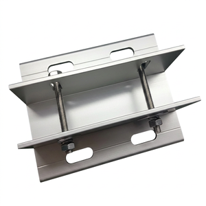 Abrazadera ranurada de aluminio para techos de junta alzada, tira de montaje metálica para techos fotovoltaicos con perno pasante para soportes solares, venta al por mayor OEM - Product Image 5