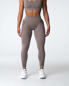 Pantalon de fitness à neuf points Jacquard Peach 2.0 exclusif à la frontière Pantalon moulant haut de gamme Butt-Lifting <span class=keywords><strong>Smiley</strong></span> Design Motif solide - Product Image 4