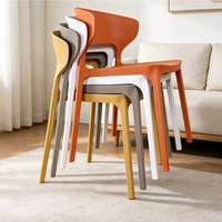 Chaises de salle à manger empilables style minimaliste multicolores en forme d'oreille d'éléphant, dossier en plastique, pour usage domestique et salle d'attente, vente en gros