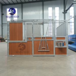 Fronts de box pour chevaux coulissants en acier Q235B MAISTEED avec mangeoire à foin pliable, protection anticorrosion 20 ans, remplissage en bambou - Product Image 1