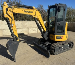 Excavadora Original en Buen Estado LIUGONG 9035F Mini de 3.5 Toneladas, Maquinaria de Construcción Hidráulica sobre Orugas - Product Image 4