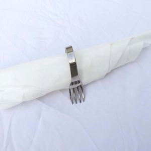 Servilletero de níquel plateado en forma de diamante, servilletero con nombre grabado personalizado, servilletero con monograma - Product Image 2