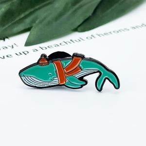 RENHUI pirata remo verano ballena dibujos animados <span class=keywords><strong>tortuga</strong></span> Metal personalizado artesaní<span class=keywords><strong>a</strong></span> insignias solapa pines esmalte pines - Product Image 1