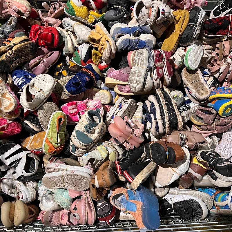 new arrival used children s shoes