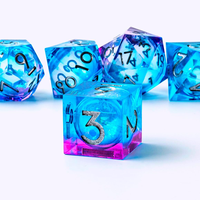 Ensemble de dés DND en résine écologique faits à la main, bleu glacé lavande, à noyau liquide et bords tranchants, polyédriques 7 pièces pour Dungeons & Dragons
