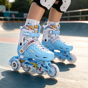 <span class=keywords><strong>Pattini</strong></span> in Linea <span class=keywords><strong>o</strong></span> a Quattro Ruote Convertibili per Bambini con Ruote Luminose, Cuscinetti ABEC, Taglia Regolabile, Set per Principianti Ruidongle - Product Image 3