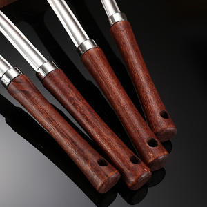 Ensemble d'ustensiles de cuisine en acier inoxydable 304 avec manche en bois – Spatule, cuillère ajourée et kit d'outils de cuisson - Product Image 1