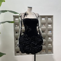 2025 3D en relief haute qualité velours arête de poisson Bustier haut à la main Rose Mini jupe 2 pièces ensemble robe pour femme discothèque robe