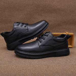 Bottes d'hiver pour hommes en cuir véritable, bout rond, doublure en fourrure, semelle extérieure en caoutchouc, semelle intermédiaire en EVA, chaussures chaudes et confortables - Product Image 2
