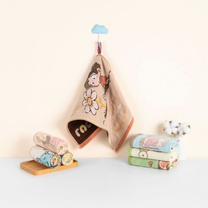 Serviette en gaze pour enfants, motif dessin animé, petite serviette jacquard suspendue pour le lavage du visage du bébé ZY-1008 – Vente en gros - Product Image 5