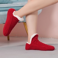 Chaussettes à la maison confortables à poignée courte antidérapantes Fuzzy Sherpa Floor Ankle Sock Super Warm Fleece Lined Thick Terry Slipper Socks With Gripper