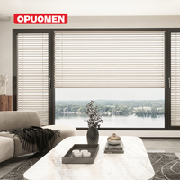 Persiana Enrollable de Aluminio Resistente al Viento, Sistema de Protección Contra Huracanes y Tormentas, Automatizada para Edificios Comerciales