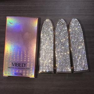 Rouge à lèvres hydratant biologique personnalisé avec diamant <span class=keywords><strong>baume</strong></span> à lèvres teinté à la cire d'abeille <span class=keywords><strong>PH</strong></span> à couleur changeante avec miroir - Product Image 4