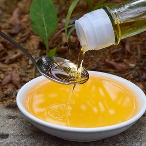 Huile essentielle d'extrait d'herbes naturelles pures biologiques 100% <span class=keywords><strong>pour</strong></span> le savon, qualité thérapeutique, huile essentielle de Litsea Cubeba (May Chang) - Product Image 4