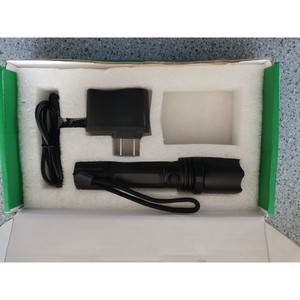 ไฟฉายมือถือแบบชาร์จไฟได้ สีดำ ความจุแบตเตอรี่ 2200mAh ไฟ LED สำหรับค้นหา - Product Image 5