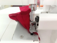 JUKKY JK703 Offre Spéciale 4 fils ménage surjeteuse machine à coudre portable usine Vêtements machines nouvel état pour tissus