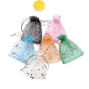 Pochette <span class=keywords><strong>en</strong></span> <span class=keywords><strong>tulle</strong></span> organza à cordon avec impression étoile et lune dorée et argentée métallisée faite à la main, sacs <span class=keywords><strong>en</strong></span> filet transparent pour cosmétiques, vente <span class=keywords><strong>en</strong></span> gros - Product Image 2