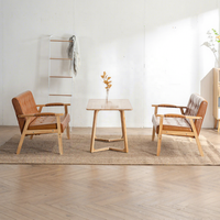 Ensemble de tables et chaises modernes en bois massif pour café et restaurant, avec couleur personnalisée pour usage en café et hôtel