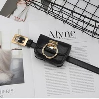 Mode dames ceinture avec petit porte-monnaie Punk ceinture en cuir PU avec Mini sac accessoires pour robes en jean