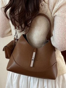 Sac à main pour femme en cuir PU souple de haute qualité, style classique rétro exquis, avec chaînes réglables tridimensionnelles, portable - Product Image 6