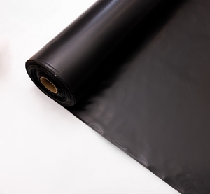 Vietnam nouveau rouleau de film de polyéthylène noir en plastique épais pour le film de constructeur de construction, culture agricole, revêtement en plastique - Product Image 2