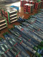 100% Original Taiwan HIWIN palier 2000mm bloc de guidage précision CNC Machine 25mm Rail de guidage linéaire robuste
