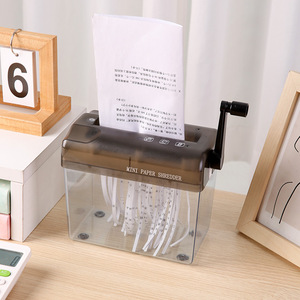 Mini déchiqueteuse de papier manuelle à manivelle, coupe-documents A4 en bandelettes, capacité 1L, pour bureau et usage domestique - Product Image 3