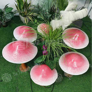 Lampe LED en forme de champignon à thème festif pour les fêtes de jardin et les célébrations en plein air - Product Image 5