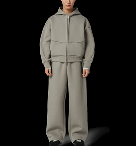Ensemble de survêtement décontracté pour homme, coupe ample, avec sweat à capuche et pantalon, en tissu épais de qualité supérieure, avec couche d'air rembourrée de mousse, personnalisable et vierge - Product Image 1