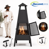 Cheminée extérieure en bois à quatre côtés de type obélisque avec porte en maille et grille, foyer en fer pour patio et jardin