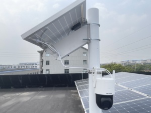 ระบบกล้องวงจรปิดพลังงานแสงอาทิตย์ 80w แบตเตอรี่ลิเธียมโซลาร์ กล้อง 4G แบตเตอรี่ลิเธียมไอออน DC12v ระบบพลังงานแสงอาทิตย์ โมโนคริสตัลไลน์ซิลิคอน - Product Image 4