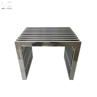 Table basse en acier inoxydable éthiopien minimaliste nordique moderne du milieu du siècle pour salon