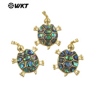 WT-JP513 Charmes de tortue en laiton plaqué or et coquille d'ormeau naturelle pour la fabrication de colliers