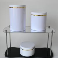 Pots Cosmétiques en Plastique PET Blanc avec Couvercle Coloré et Ligne Dorée pour Lotion, Beurre Corporel et Crème 250ml 300ml 500ml 800ml