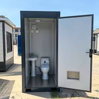 WC mobile en panneaux sandwich en acier coloré avec cuvette en céramique, réservoir d'eau, lavabo et ventilateur pour site minier