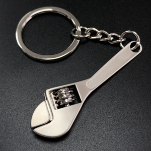 Mini Simulation 3D Mini Công Cụ Sửa Chữa Mở Chai Kim Loại Sáng Tạo Vít Cờ Lê Búa Vòng Chìa Khóa Xe Quà Tặng Mặt Dây Chuyền Keychain - Product Image 2