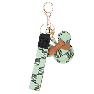 Nuevo estilo de lujo oso cuero llavero para mujer monedero bolso colgante coche llavero - Product Image 4
