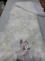 Tissu en dentelle de tulle français de luxe brodé de fleurs 3D, perles et sequins faits à la main pour robe de soirée KJY595