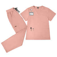 Ensemble de Blouses Médicales Femme Tendance 2026 – Anti-Plis, Respirant, Extensible, Tissu Peigné – Accessoires Personnalisés pour Hôpitaux et Soins Infirmiers
