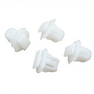 Clips para el Arco de Rueda Delantera para Nissan Infiniti 76882-JG10A, Material PP para Reemplazo y Reparación - Product Image 3