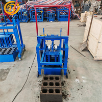 Petite machine manuelle de fabrication de briques en blocs de ciment T200 pour la ponte des œufs à vendre en Ouganda