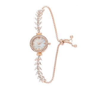 Reloj de pulsera delgado para mujer Reloj redondo de cuarzo de lujo con diseño de diamantes de imitación - Product Image 4