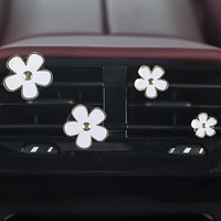 Penjepit Ventilasi Mobil Motif Daisy dari Bahan Alloy, Laris Manis, Stok Tersedia |   Penyegar Udara Mobil & Ornamen Pewangi Interior