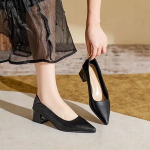 Women's High Heel <b>Pumps</b> Pointed Toe Classic Office Dress Shoes <b>Black</b> Genuine Leather for Business Formal - Product Image 4