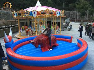Venta caliente inflable <span class=keywords><strong>Toro</strong></span> máquina inflable jinete de toros de rodeo - Product Image 2