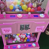 Jeux à pièces pour quatre joueurs Arcade Mini peluche Poupée Grue à griffes Machine avec vitrine