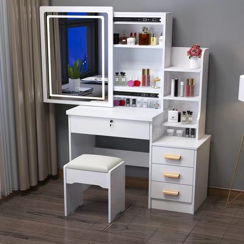 Gabinete derecho iluminado con luz blanca cálida.
