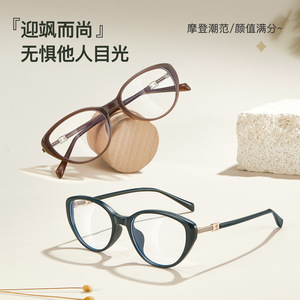 Montura de gafas Cat Eye TJ5786 TR90 con borde de 4 mm, anti luz azul, ajustable para rostro redondo, invierno 2024, Danyang - Product Image 3