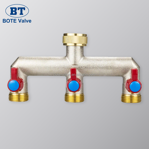 Distributeur d'eau pour tuyau d'arrosage en laiton 3/4 po, 3 voies, 1 entrée 3 sorties, avec <span class=keywords><strong>vannes</strong></span> d'arrêt indépendantes - Product Image 1